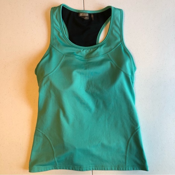 Athleta Tops - Athleta Women's Green Athletic Tank Top Size M